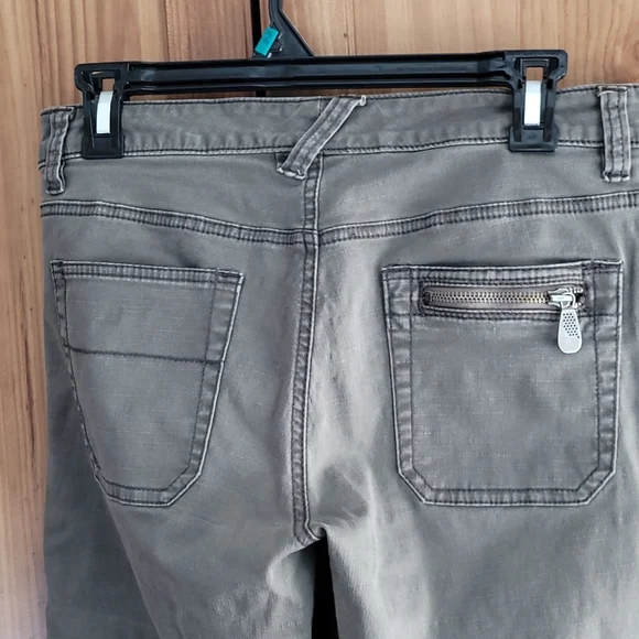 Safari Inspired Calvin Klein Straigh Leg Khaki Green/Brown Jeans - Size 8 - Picture 6 of 7